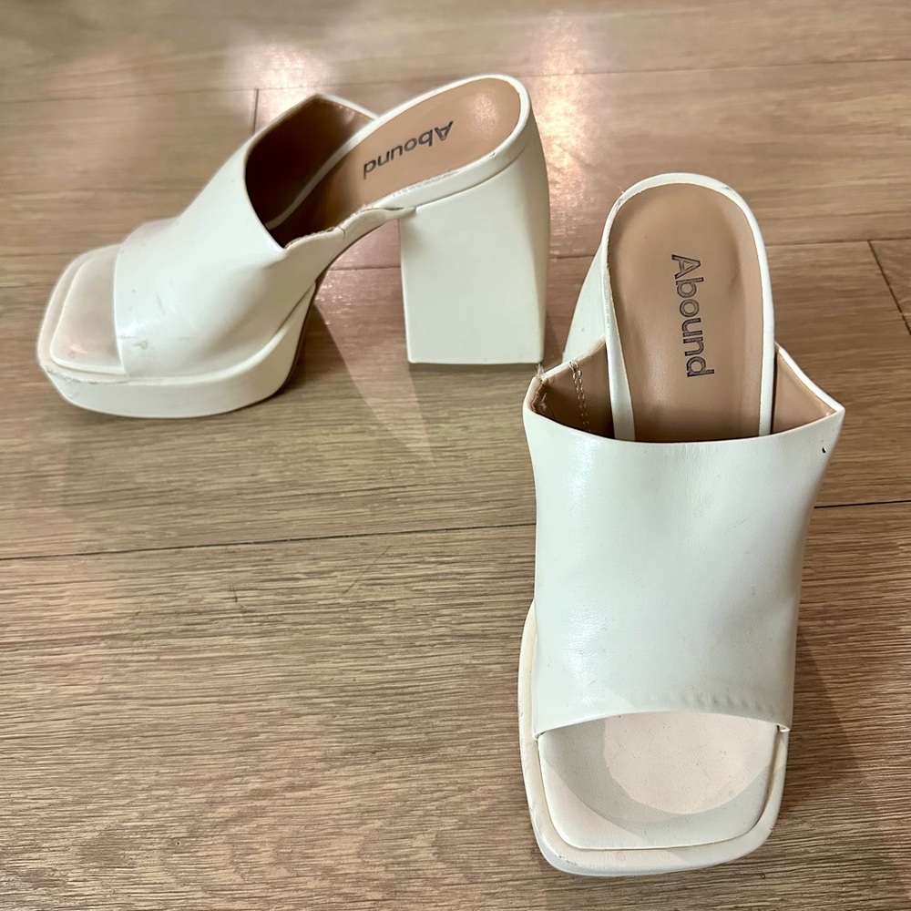 Abound White Mules with Chunky Block Heel